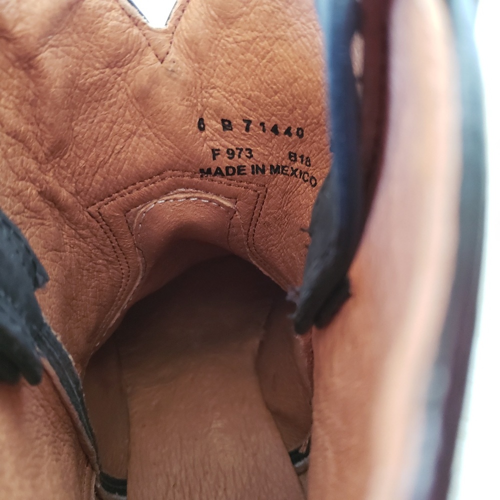 SALE! FRYE Billy Short Booties Black 6 - Picture 4 of 7